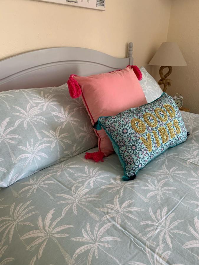 Letchworth Guest House Веймут Екстер'єр фото