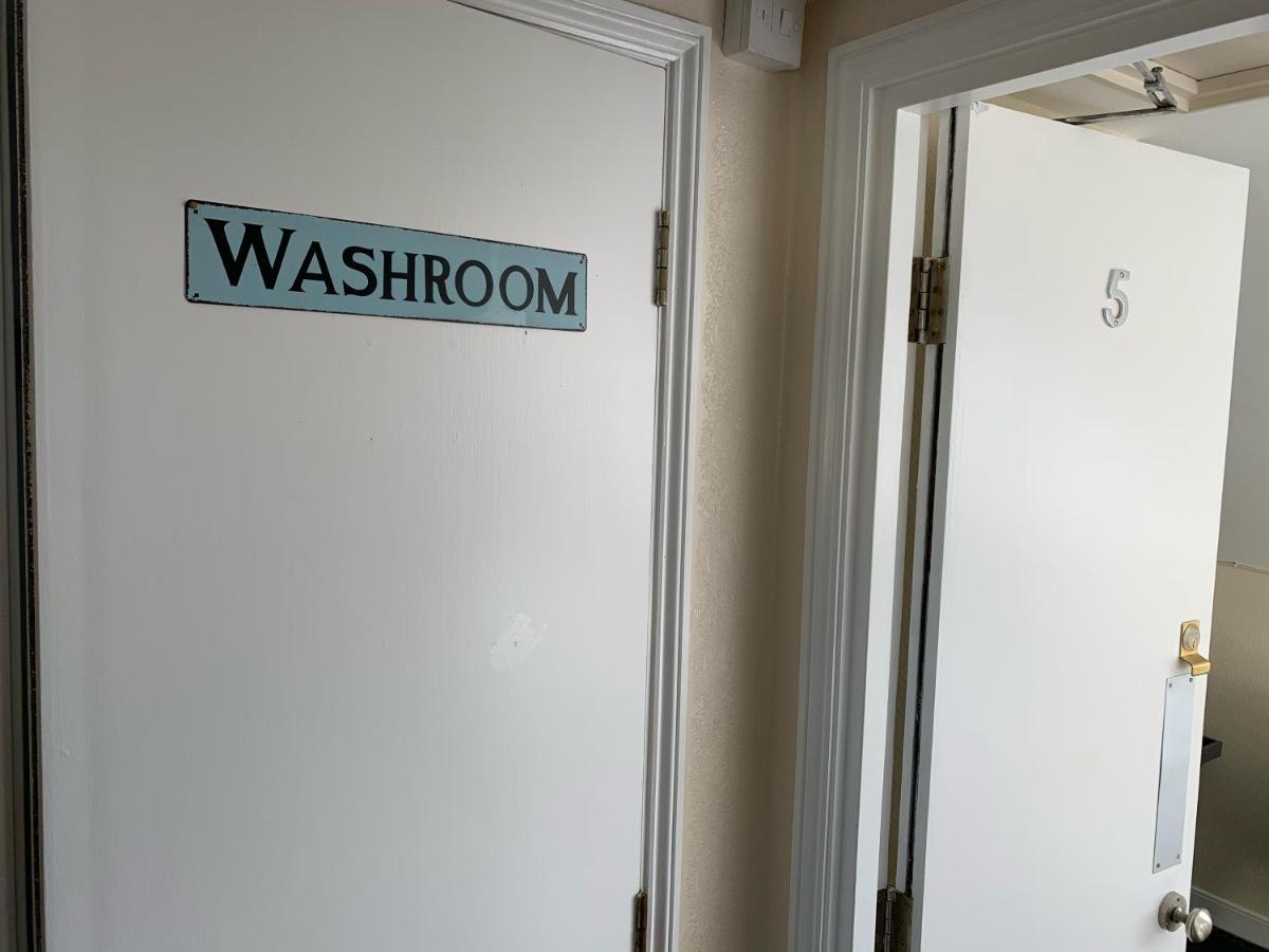 Letchworth Guest House Веймут Екстер'єр фото
