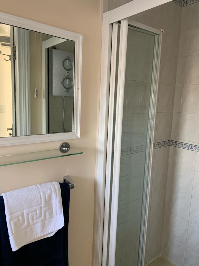 Letchworth Guest House Веймут Екстер'єр фото