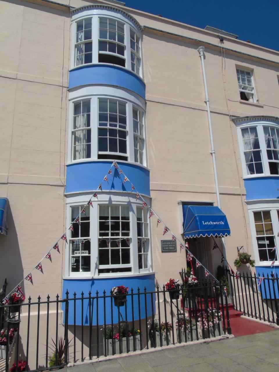 Letchworth Guest House Веймут Екстер'єр фото